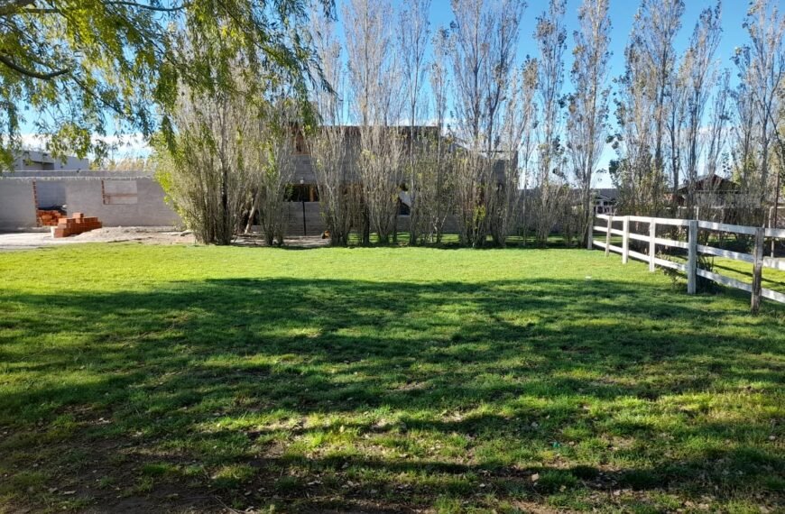 El ropero comunitario de km 18 abre sus puertas de miércoles a viernes