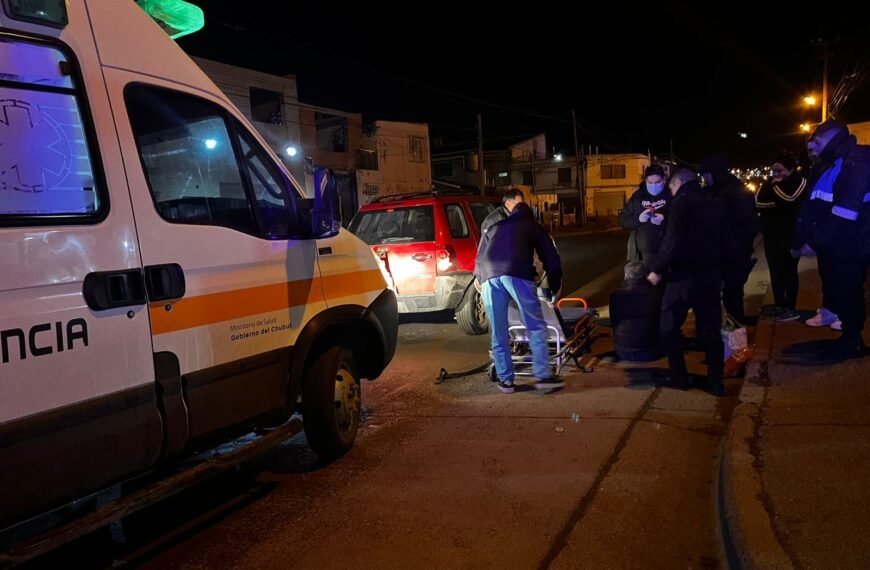 Un hombre fue hospitalizado tras ser atropellado