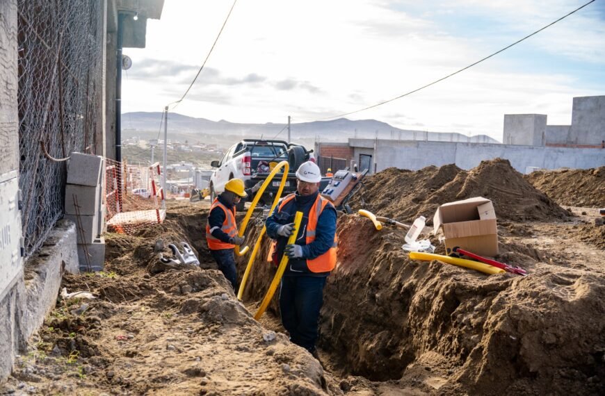 Avanza la obra de gas de barrio Acceso Sur que beneficiará a más de 200 familias