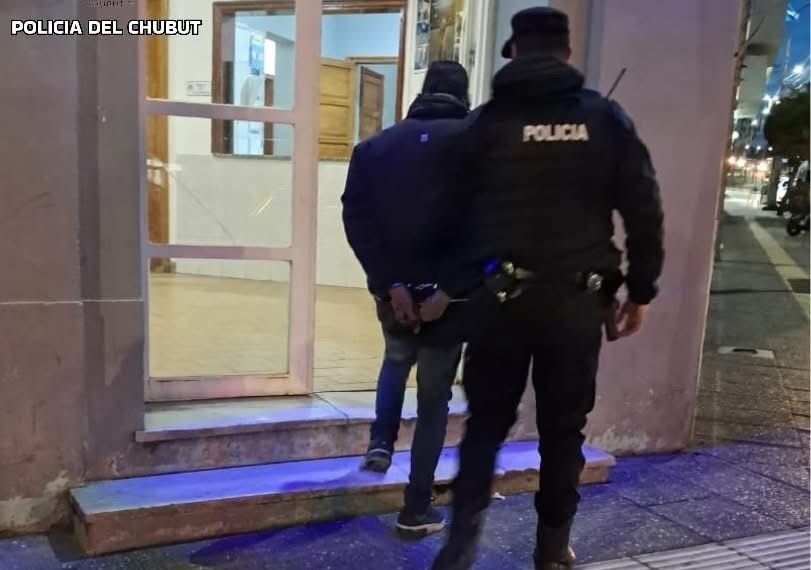 Detenido con perdido de captura en la terminal de omnibus