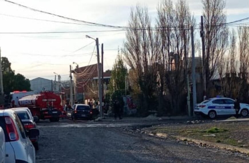 Solicitan ayuda para una familia que perdió todo en un incendio