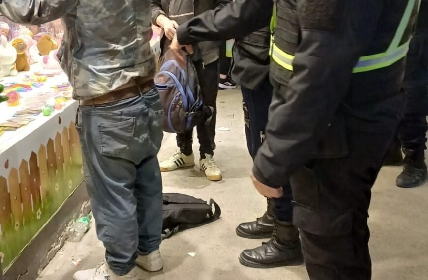 Dos hombres fueron detenidos por intentar robar en una panadería