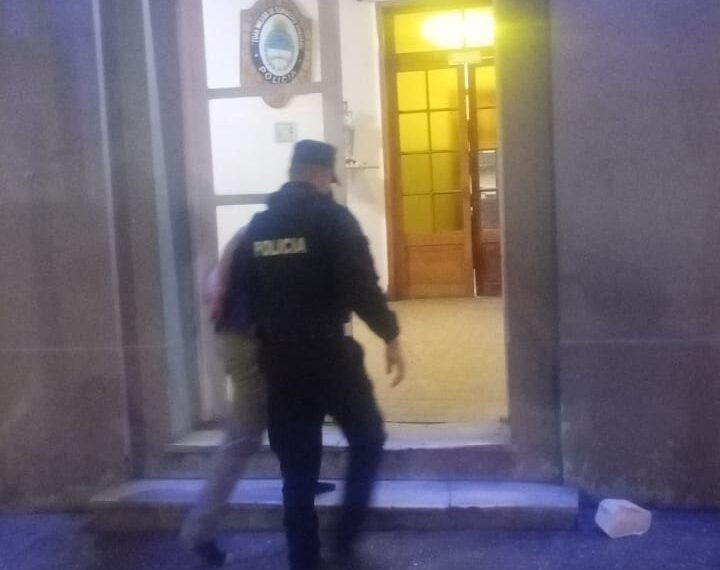 Detenido por violación de domicilio en el Centro