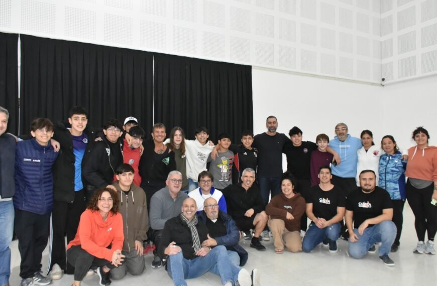 Charly García ofreció toda su experiencia en Comodoro