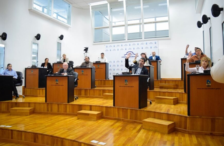 El bloque Arriba Chubut presentó un proyecto de ordenanza para que los inmuebles de YPF sean del Municipio de Comodoro