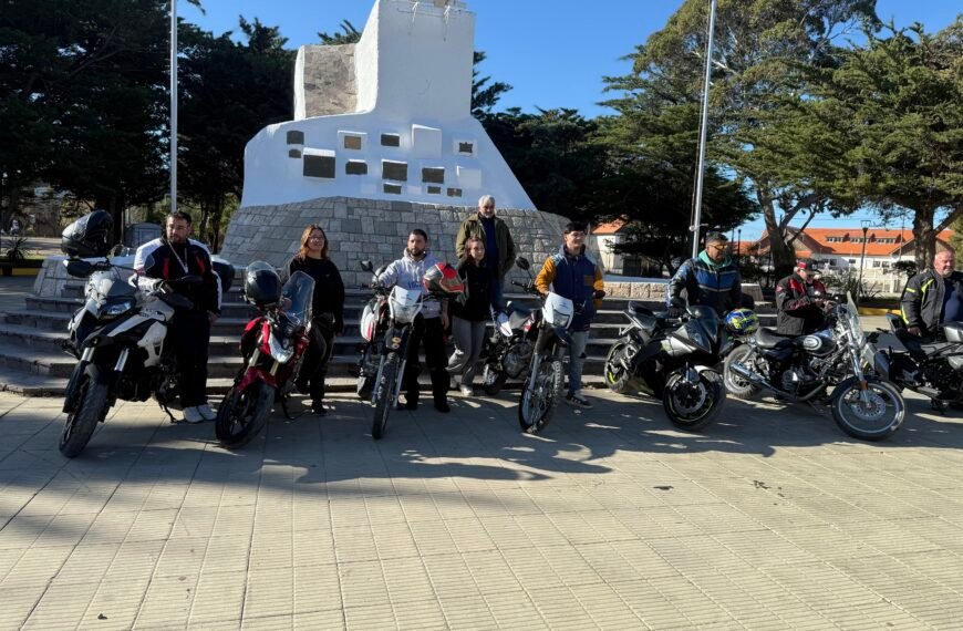 Más de 90 motociclistas viajan a Rio Mayo para celebrar el día del Niño