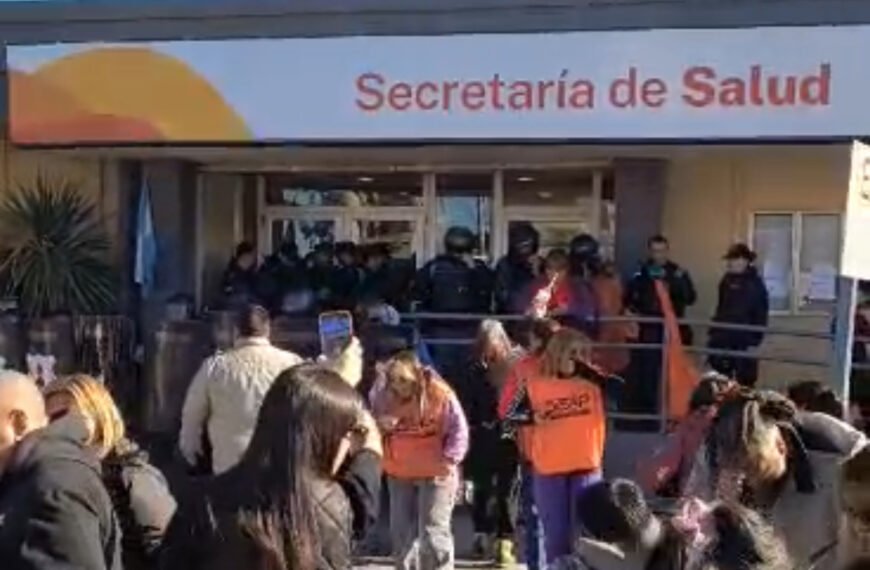 Luque responsabilizó a Iturrioz por el ataque a trabajadores de salud