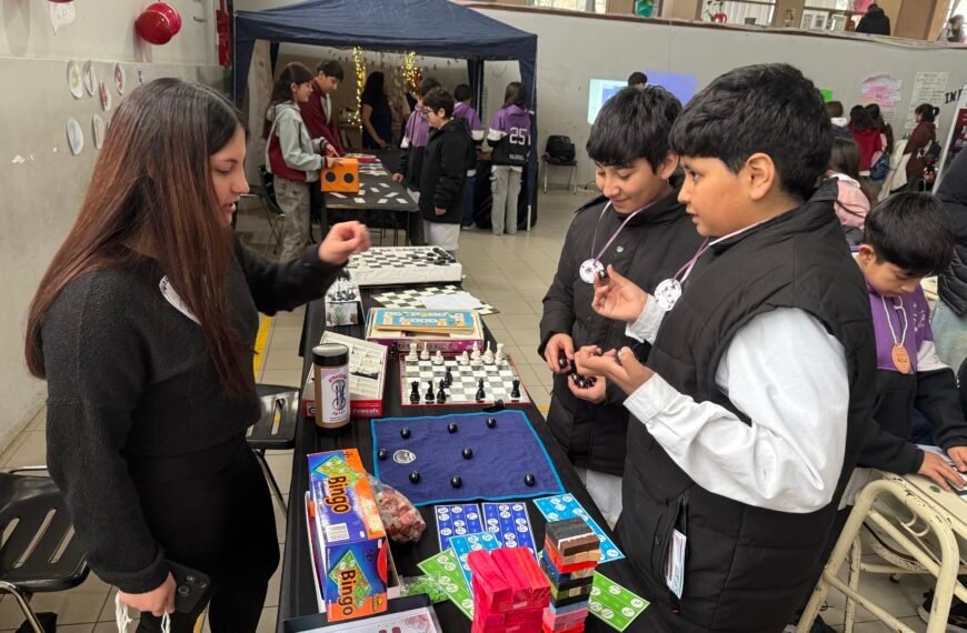 La Escuela 711 invita a alumnos de primaria a descubrir sus orientaciones en «La 711 te recibe»