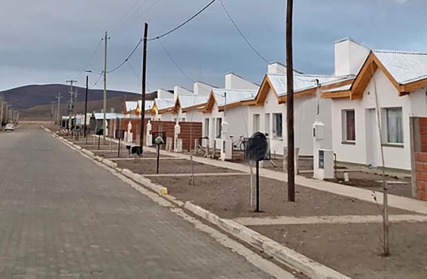 El Gobierno avanza con soluciones habitacionales en el interior de Chubut
