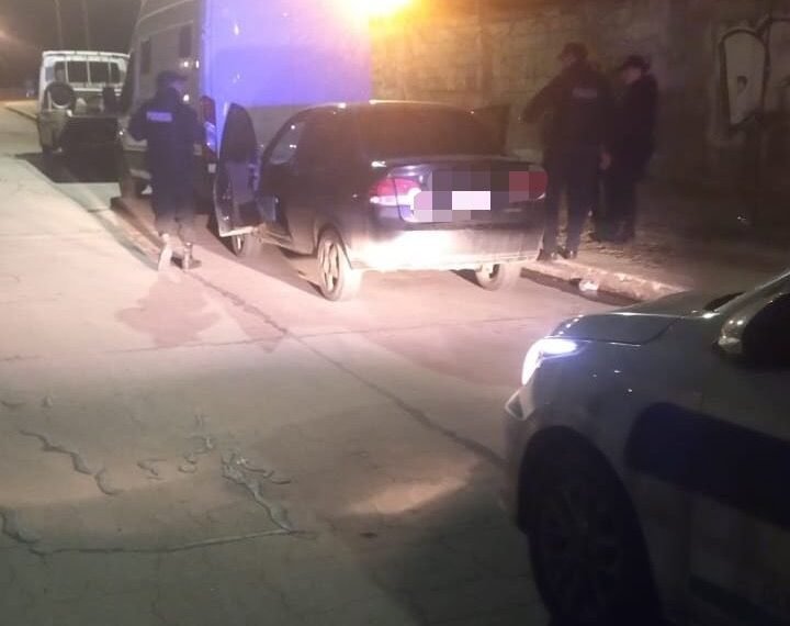 Un menor de 15 años fue detenido por robar un vehículo