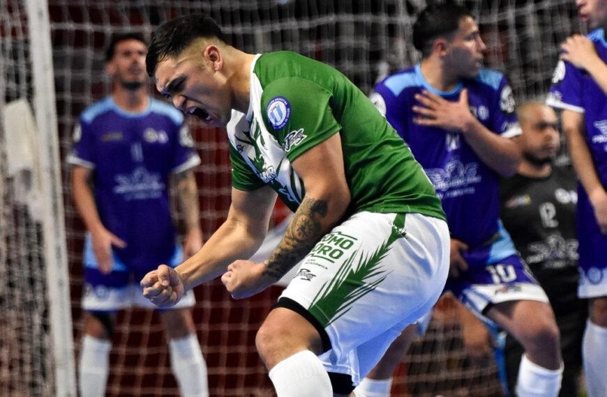 Comodoro venció a un duro Corrientes y está nuevamente en semifinales