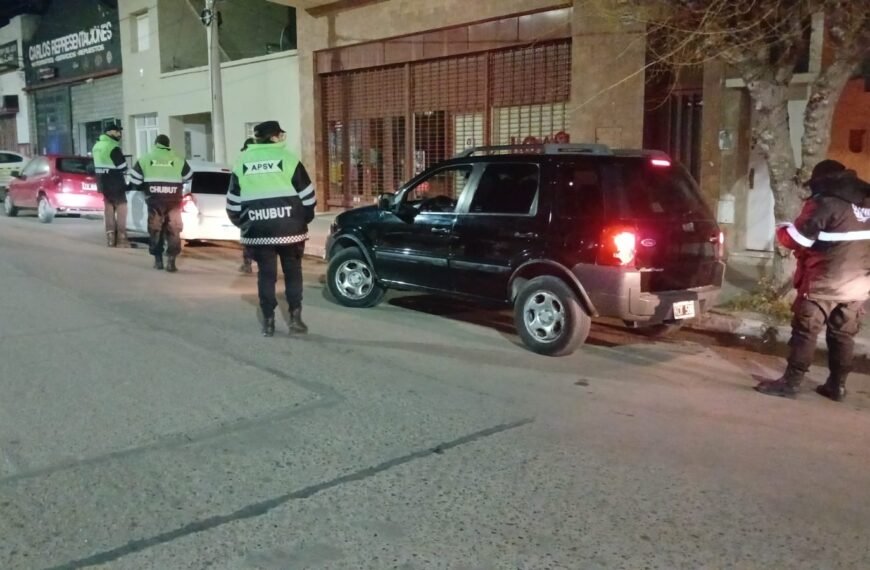 Seis conductores con alcoholemia positiva en controles en La Loma