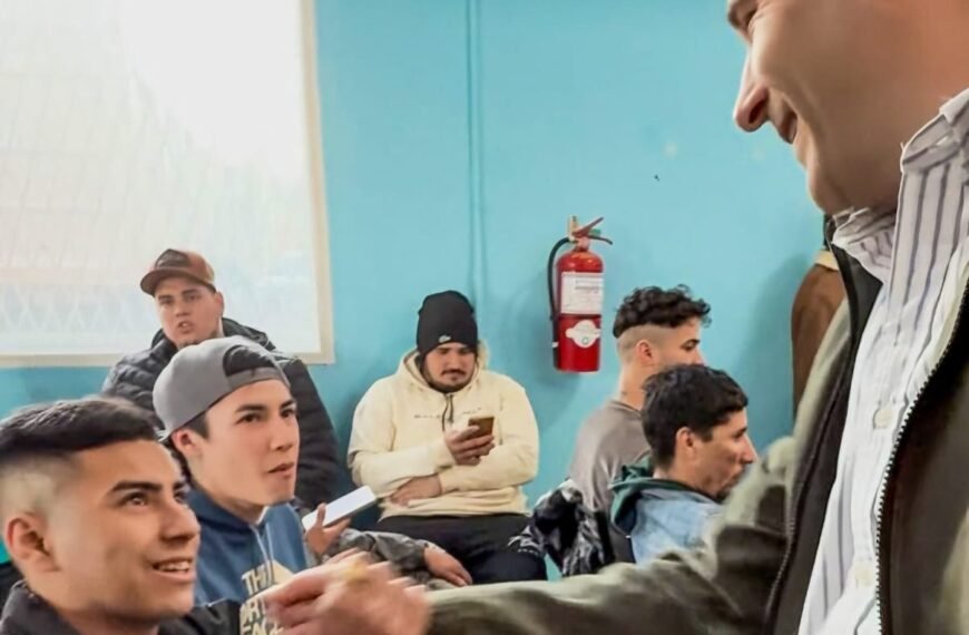 Luque: «Los jóvenes necesitan tener una provincia con oportunidades y eso no está pasando»