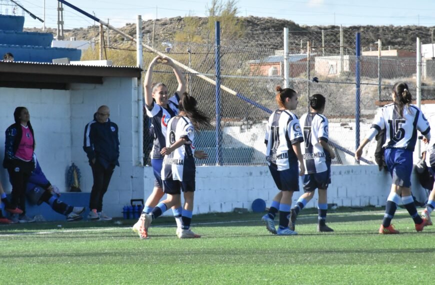Ferro busca dar el primer paso hacia la final patagónica