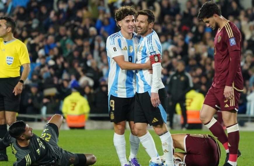 Argentina goleó en la despedida de Messi por eliminatorias