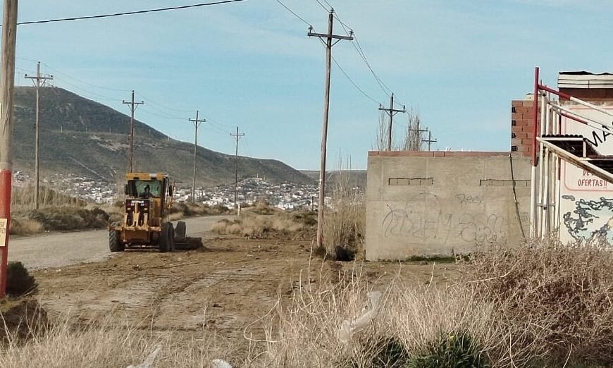Vecinos del Malvinas Argentinas solicitan maquinaria urgente para el acondicionamiento de calles