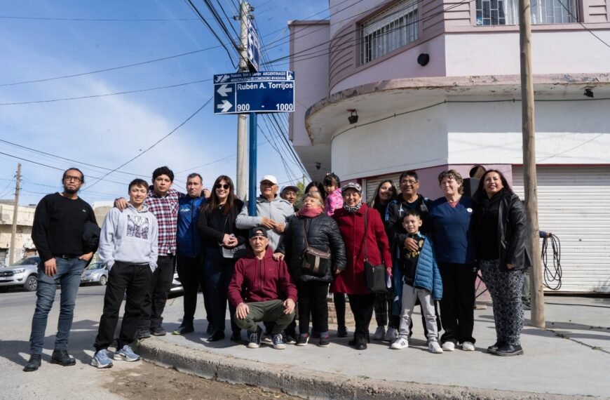 Se impuso el nombre de Rubén Torrijos a una calle de barrio Newbery