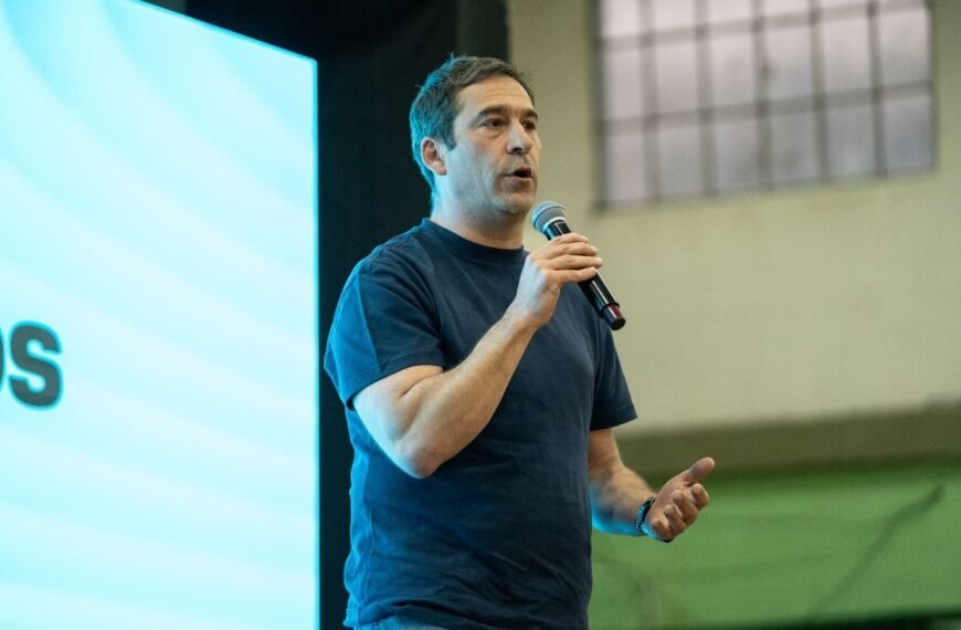 Luque cerró en Comodoro recibiendo el apoyo de una multitud de atletas y dirigentes deportivos