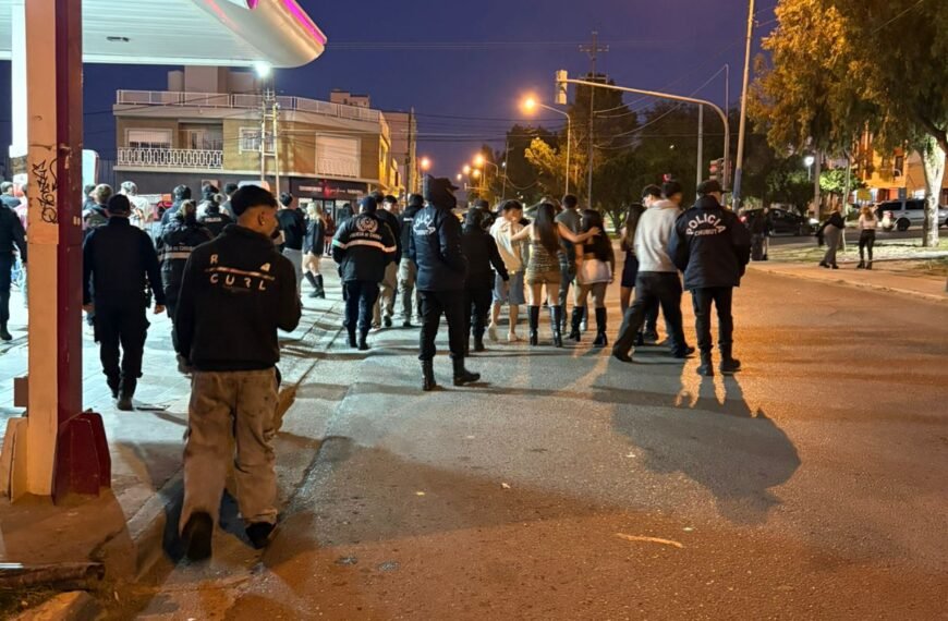 Detectan a 15 menores que intentaban ingresar a un boliche