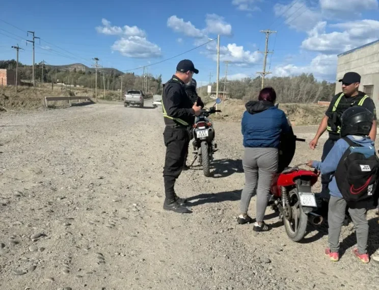 Secuestran una moto con patente adulterada