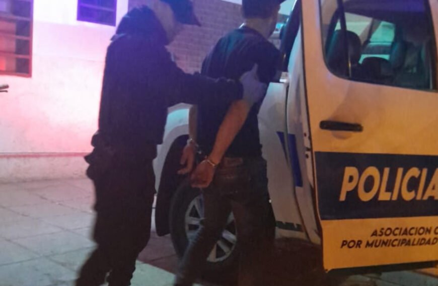 Detenido por amenazar con un arma blanca a un vecino: «Salí que te voy a matar»