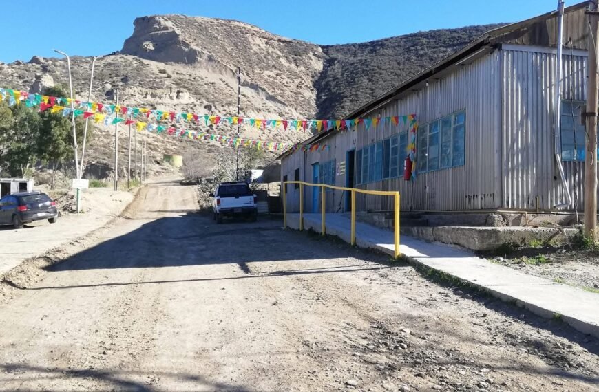 Vecinalistas se reúnen por la problemática del agua y la energía
