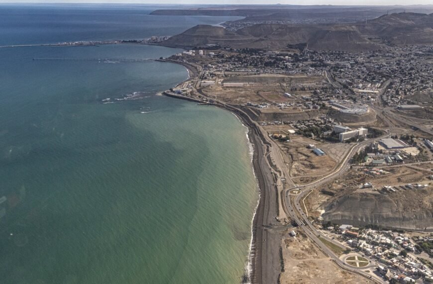 Ingresó al Concejo la obra de descarga al mar de Avenida Roca