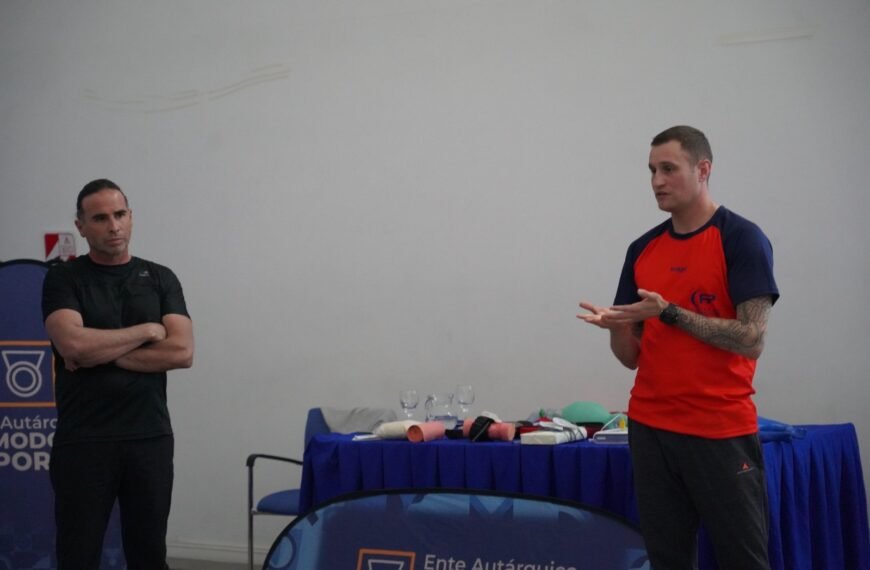 Se hizo un curso de RCP en el Centro de Información Pública