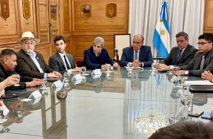 «Volvemos con la promesa de eliminar las retenciones a las exportaciones»