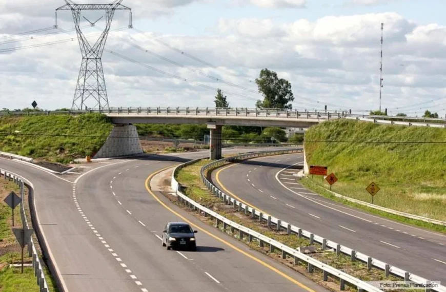 El Gobierno Nacional licita la renovación de la ruta de la carne y la leche