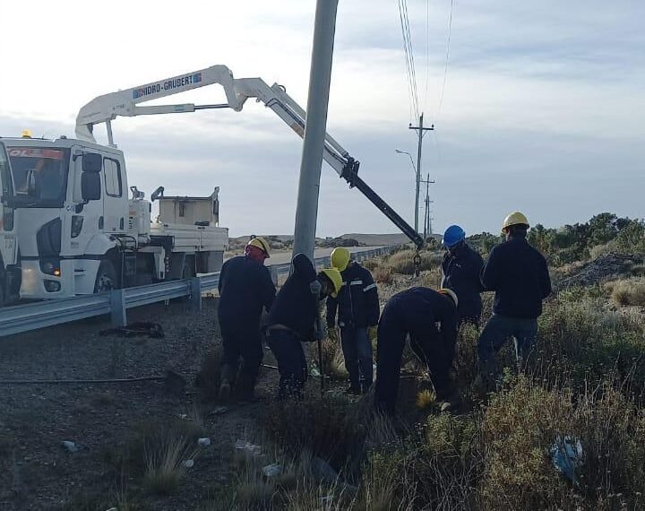 La SCPL reconoce a sus trabajadores que realizaron tareas en medio del temporal de viento