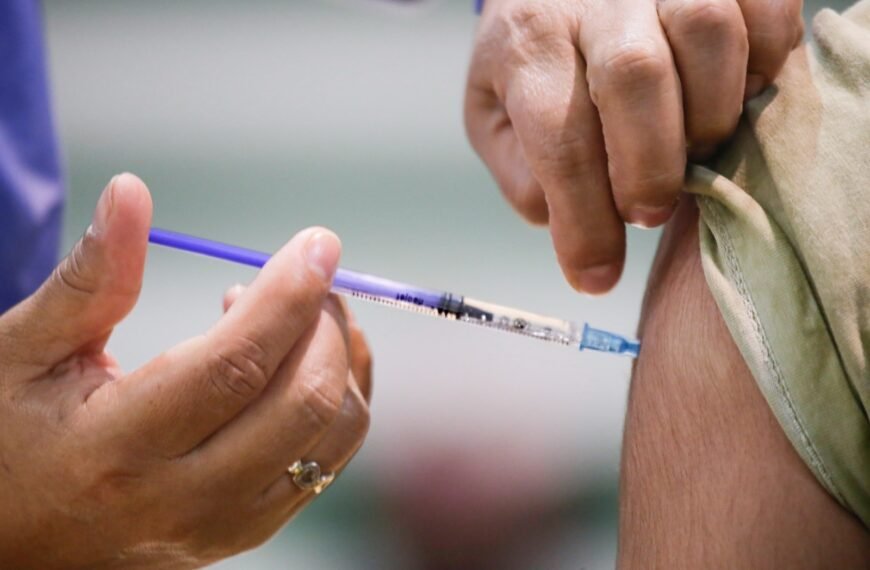 Refuerzan la vigilancia epidemiológica por la Gripe H3N2 y recuerdan medidas de prevención, como la vacunación