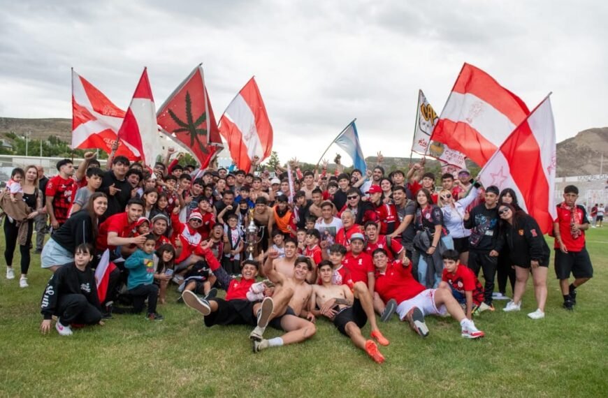Huracán salió campeón después de 3 años y clasificó al Torneo Regional con un final violento