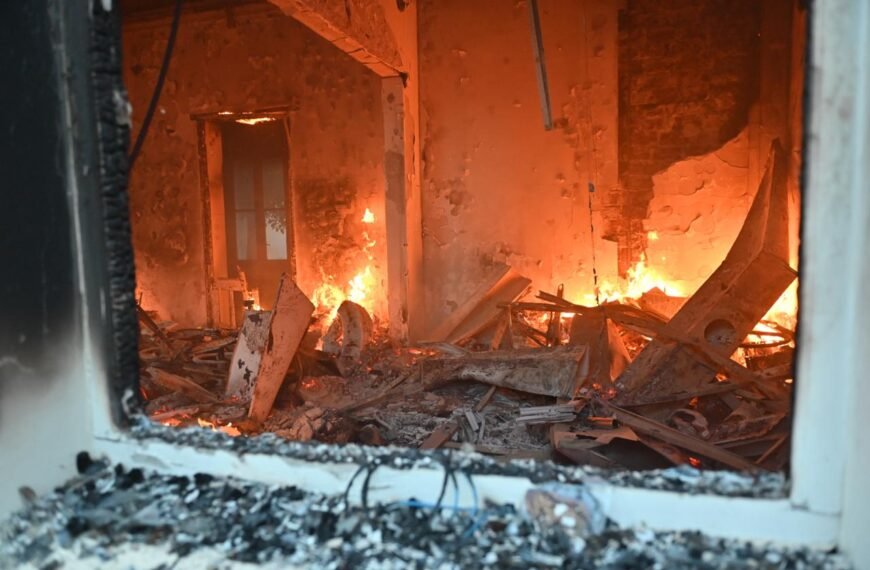 Torres destacó la detención de los responsables de incendiar la Casa de Gobierno: «En nuestra provincia el orden público y el respeto por la Ley no se negocian»