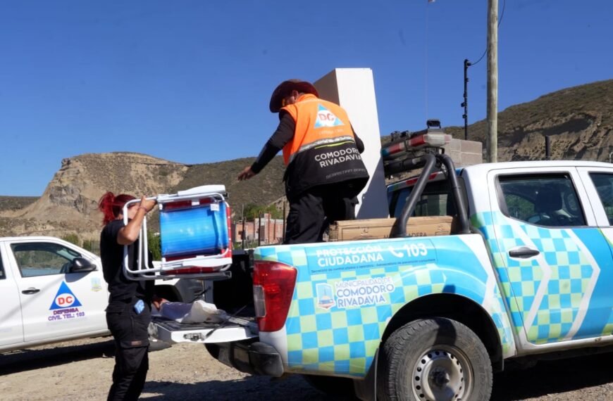 Defensa Civil realiza una incesante tarea para que las familias recuperen sus pertenencias