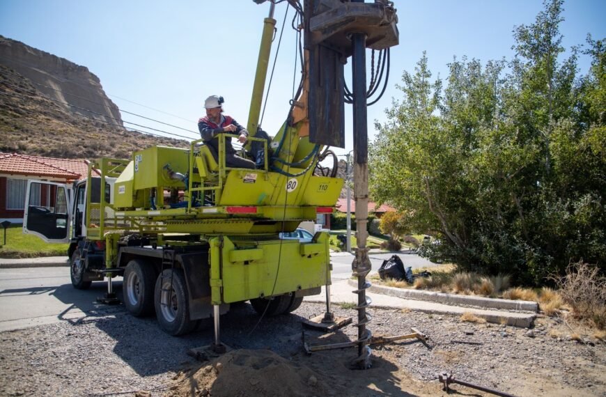 Se avanza con tareas de excavaciones y muestreos en Médanos