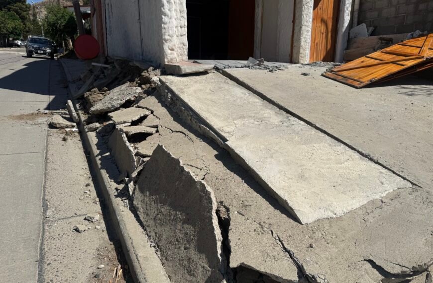 «Othar me dijo que no nos podía dar casa ni terreno, que esperemos la respuesta de geólogos»