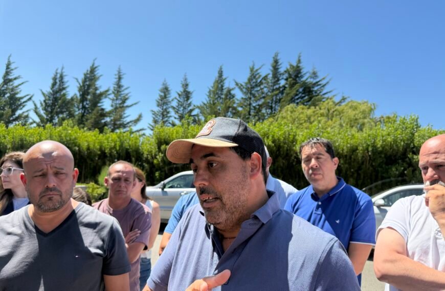 «Sé lo difícil que debe ser cerrar con llave la casa y tratar de instalarse en otro lugar»