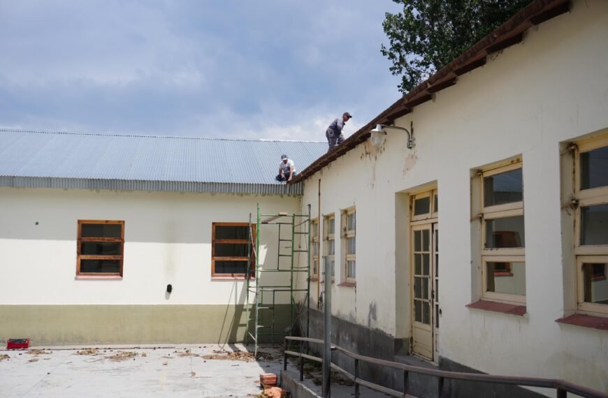 Realizan obras de infraestructura en escuelas de cara&hellip;