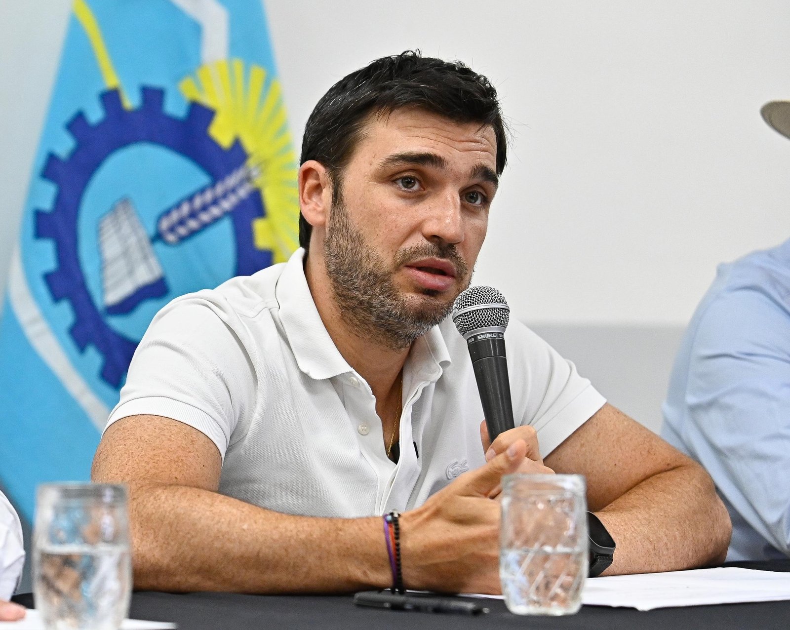 Torres sobre la discusión minera: «Las discusiones tienen que darse socialmente en todas las instancias»