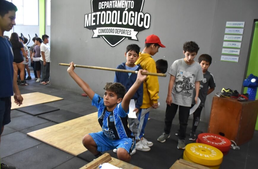 Colonos de verano conocen la senda del levantamiento&hellip;