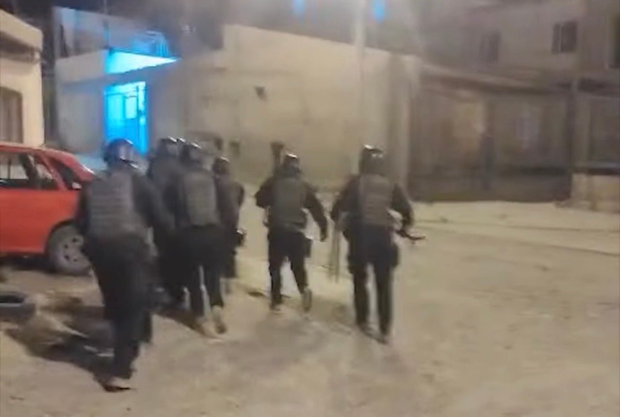 Allanamientos en Sarmiento y Comodoro por venta de drogas: Un detenido