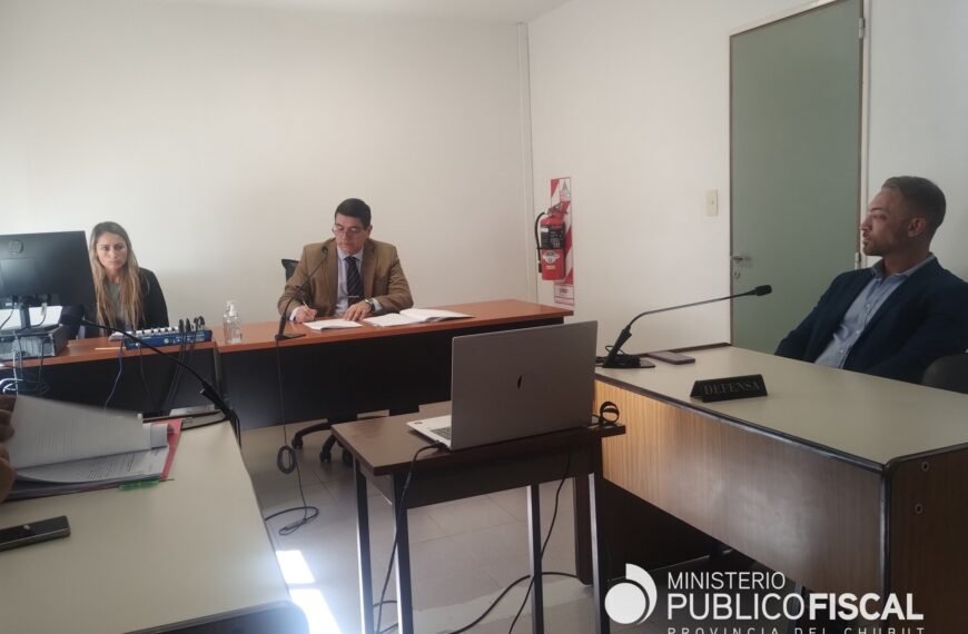 Abren investigación por presunta resistencia a la autoridad al fiscal de Santa Cruz que quiso pelear en un control