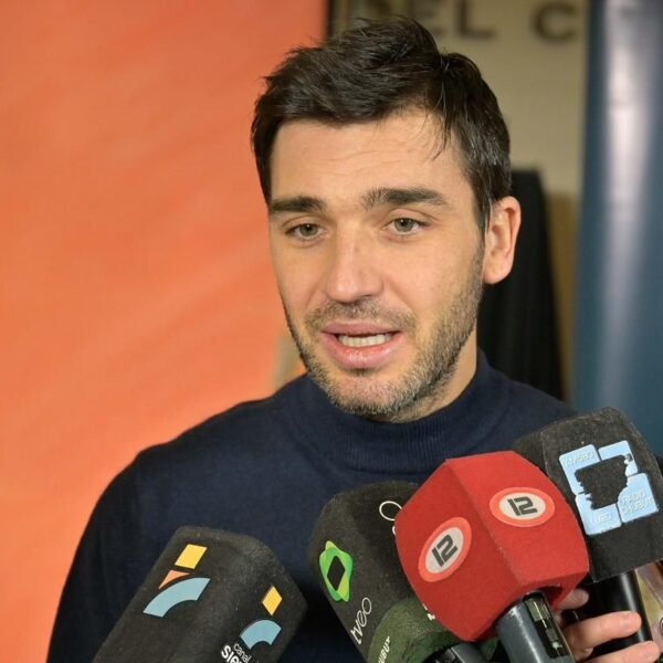 Torres enviará a la Legislatura un proyecto de ley para garantizar inversiones petroleras