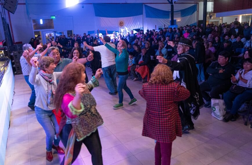 Comodoro conmemora Malvinas con el Festival “Celeste y Blanco”