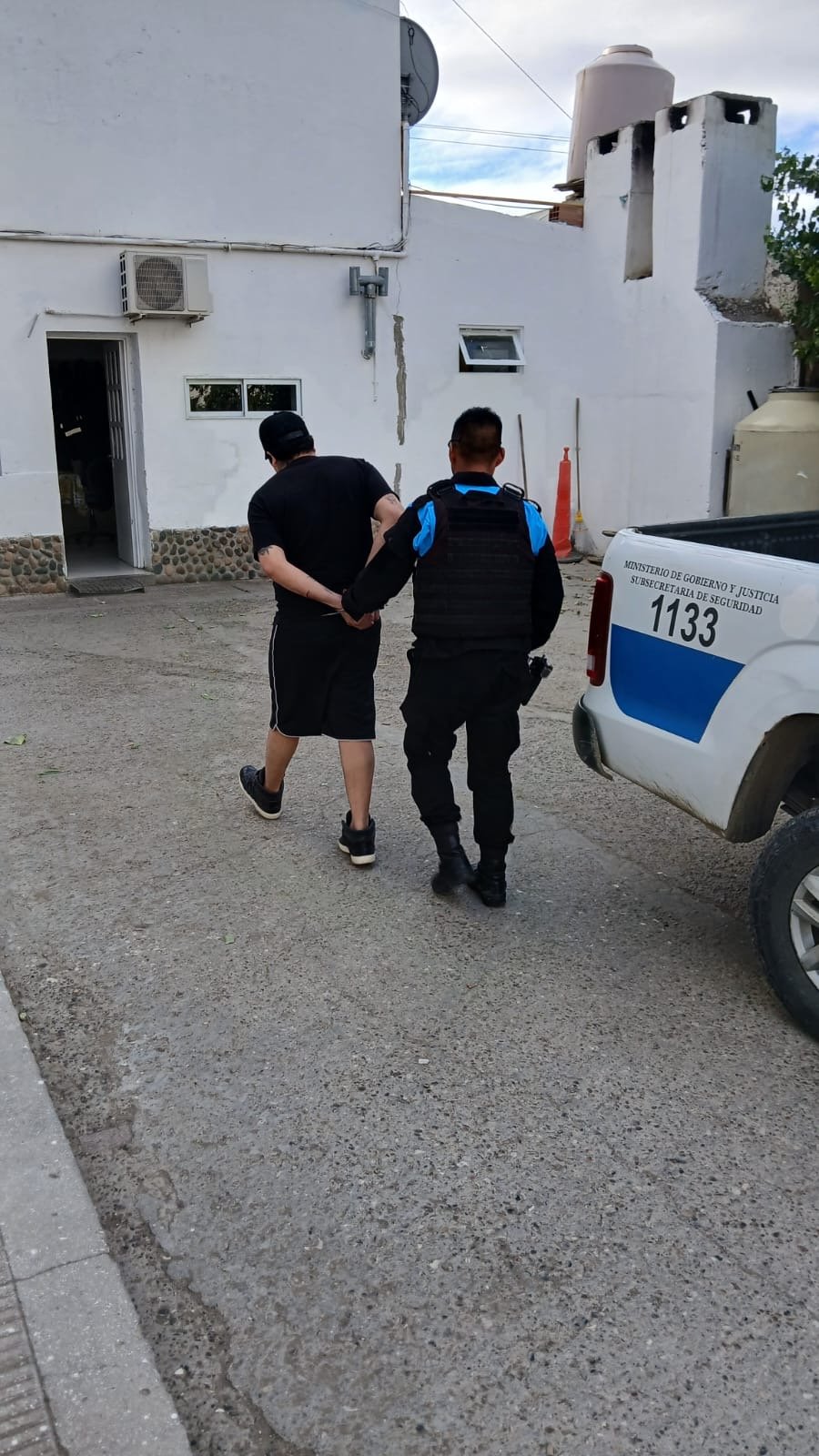 Detenido con pedido de captura en el barrio José Fuchs