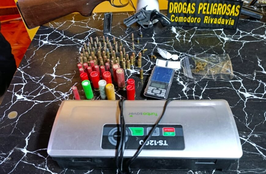 Allanamientos por narcomenudeo y secuestro de armas en&hellip;