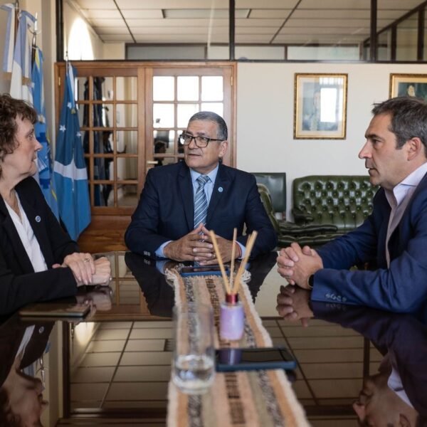 Luque se reunió con los nuevos directivos de la UNPSJB y compartieron su preocupación por la falta de promulgación de la Ley de Financiamiento Universitario