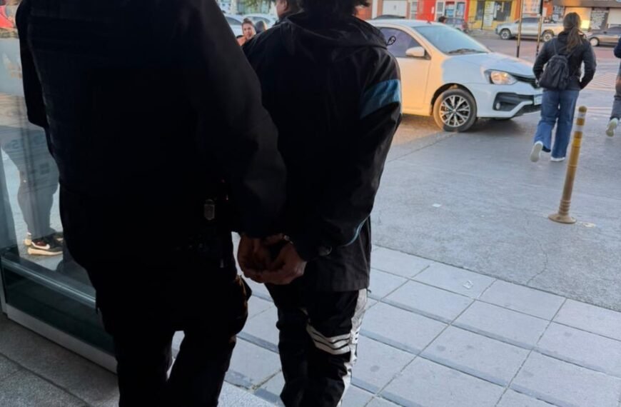 Intentó sustraer mercadería sin pagar y fue aprehendido…