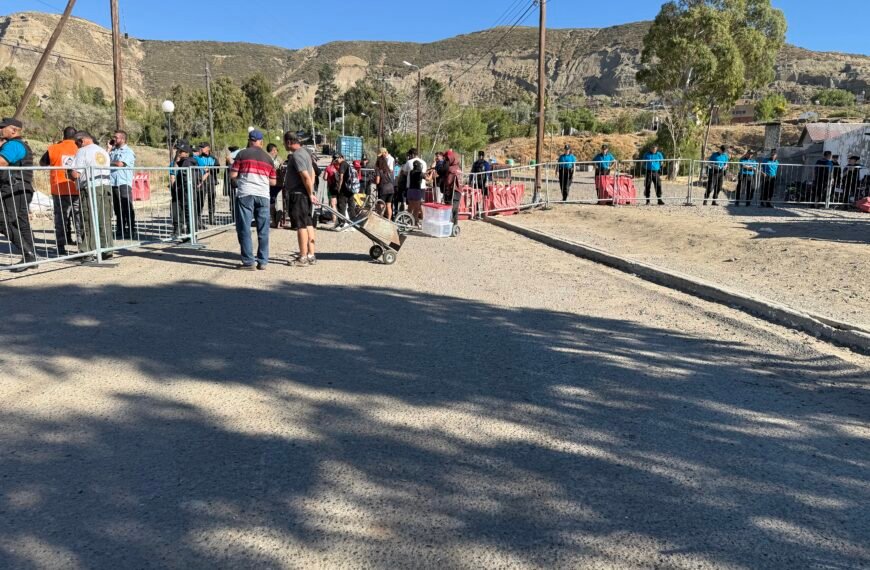 Vecinos del barrio Sismográfica piden acceso libre durante toda la semana